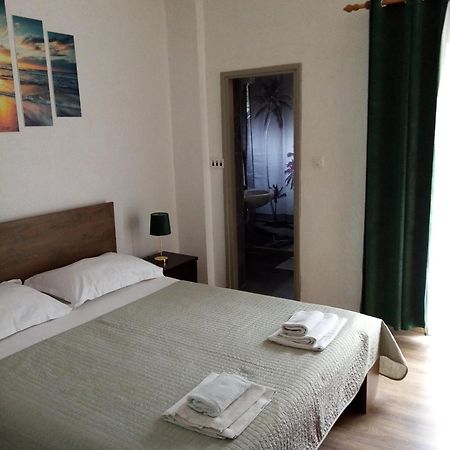 Apartment Sanja Makarska Exteriör bild